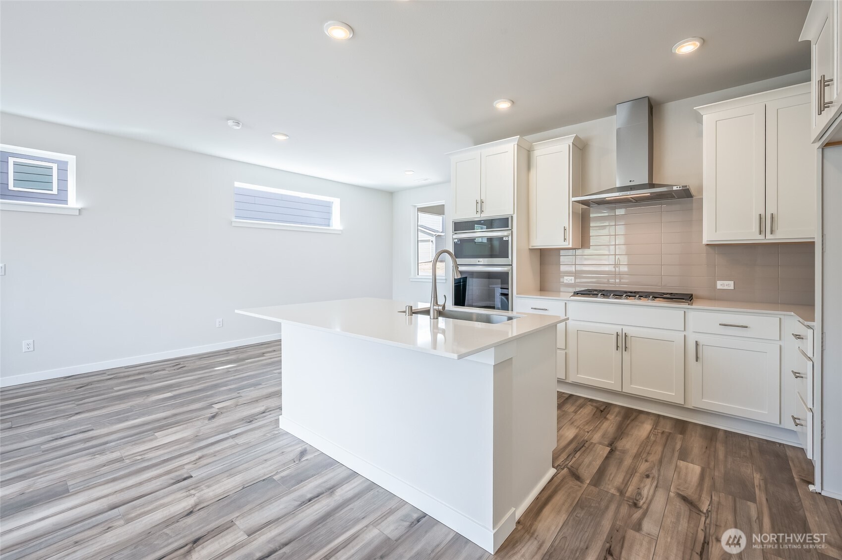 2122 Plumridge Court