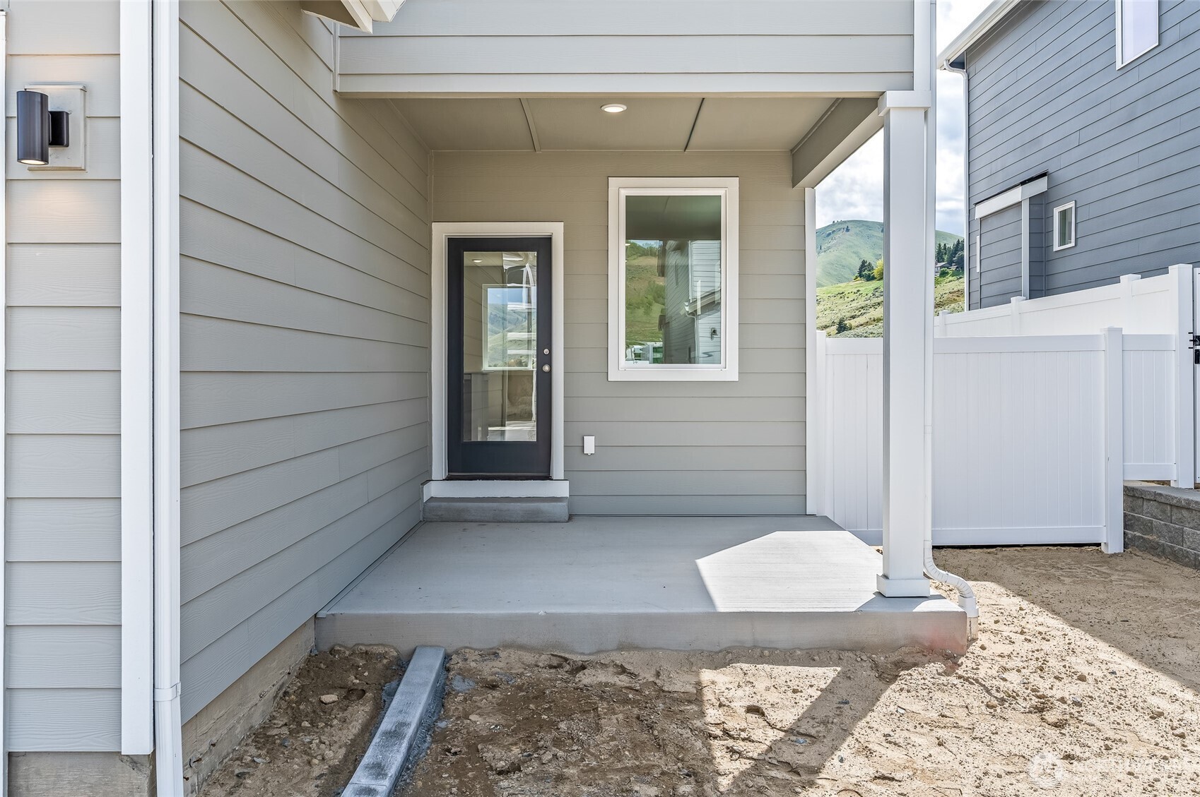2122 Plumridge Court