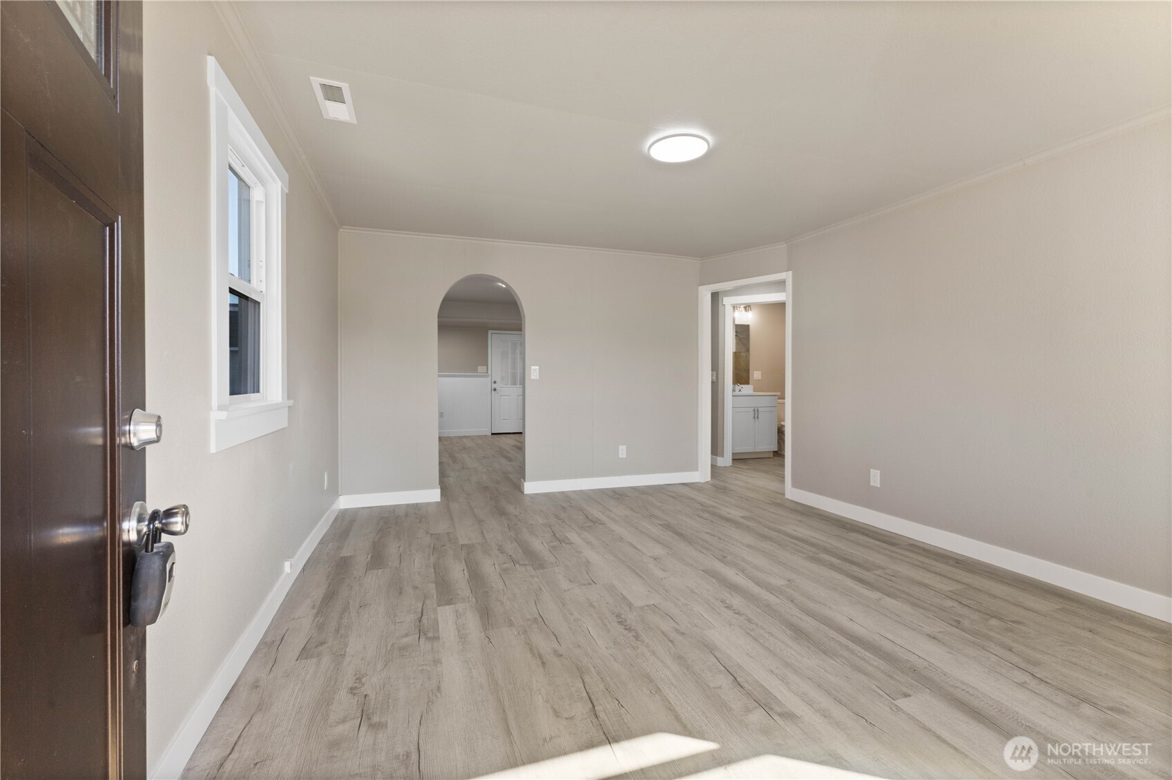 639 Elizabeth St