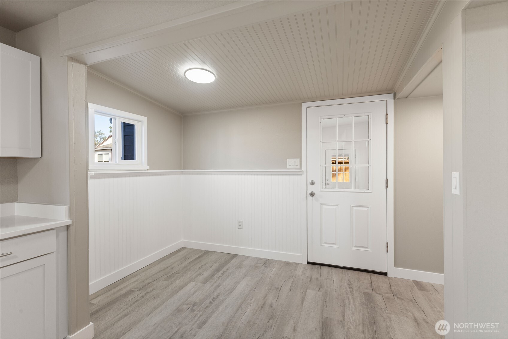 639 Elizabeth St