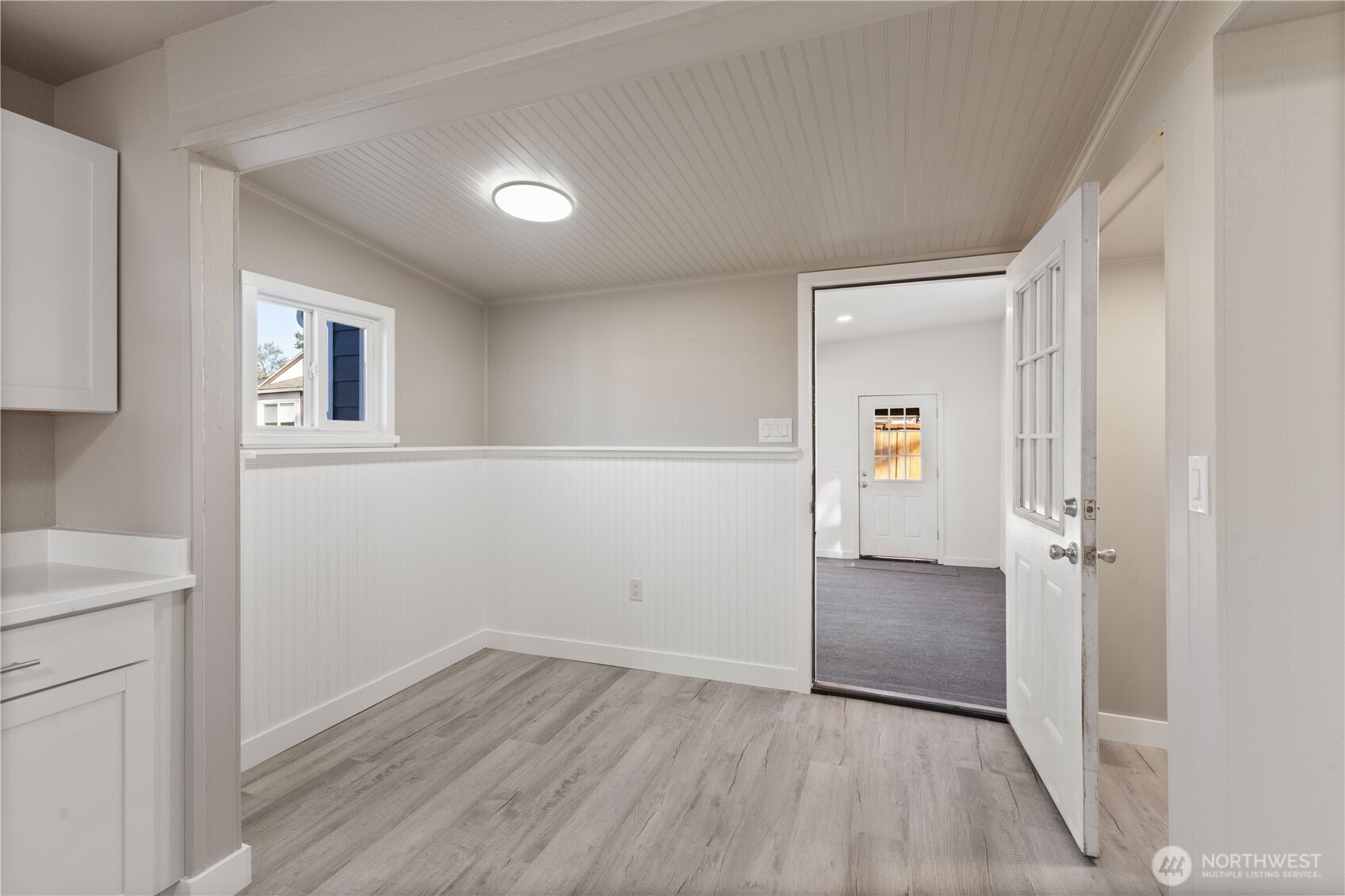 639 Elizabeth St