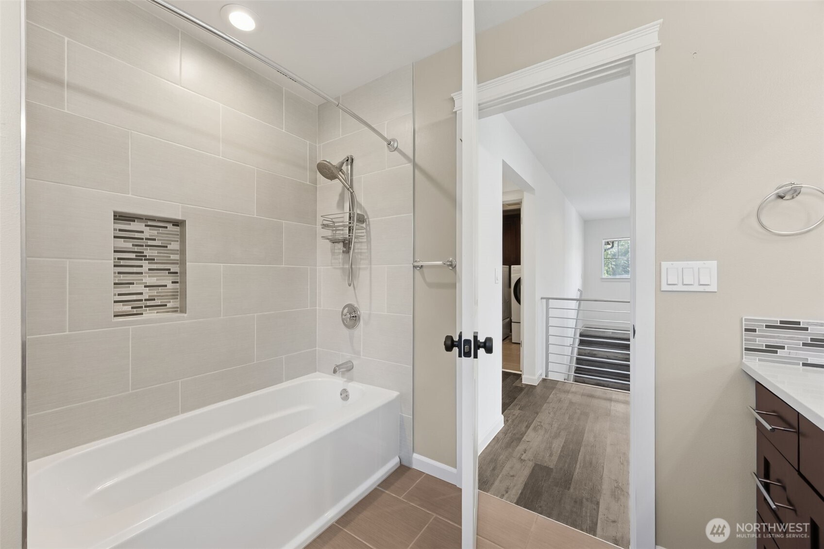 27037 NE 29th Place