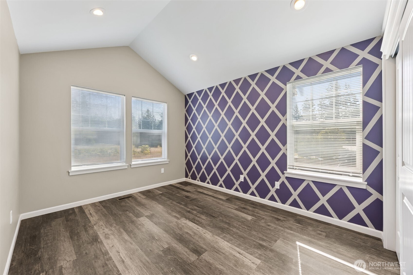 27037 NE 29th Place