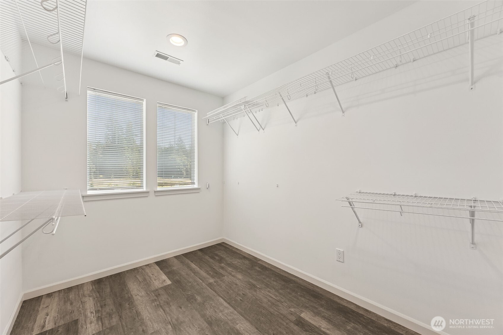 27037 NE 29th Place