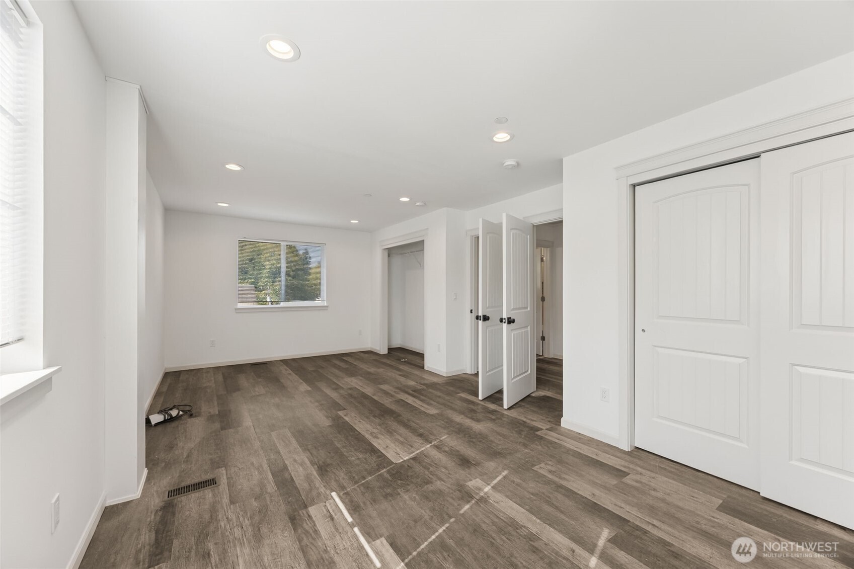 27037 NE 29th Place