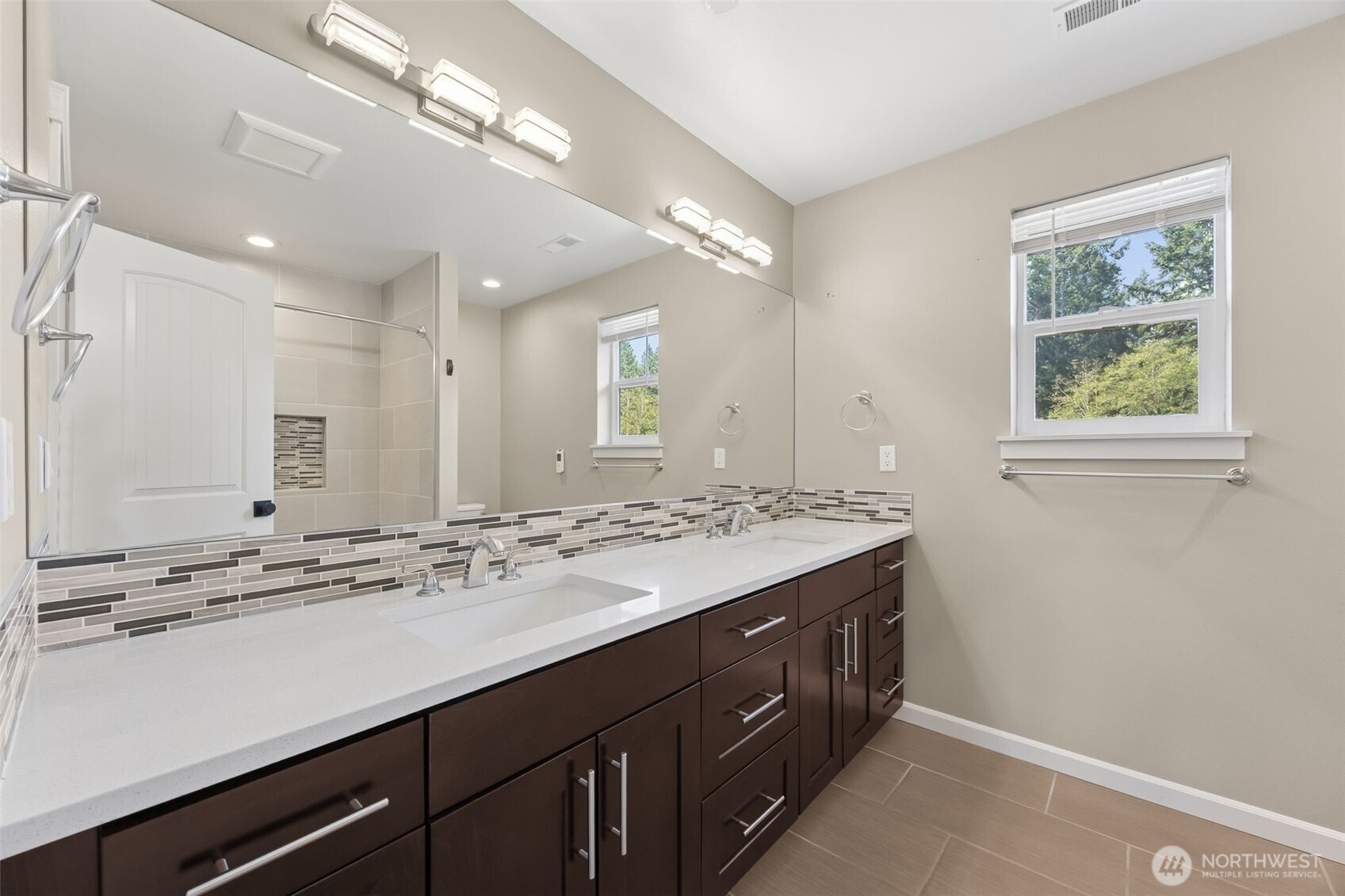 27037 NE 29th Place
