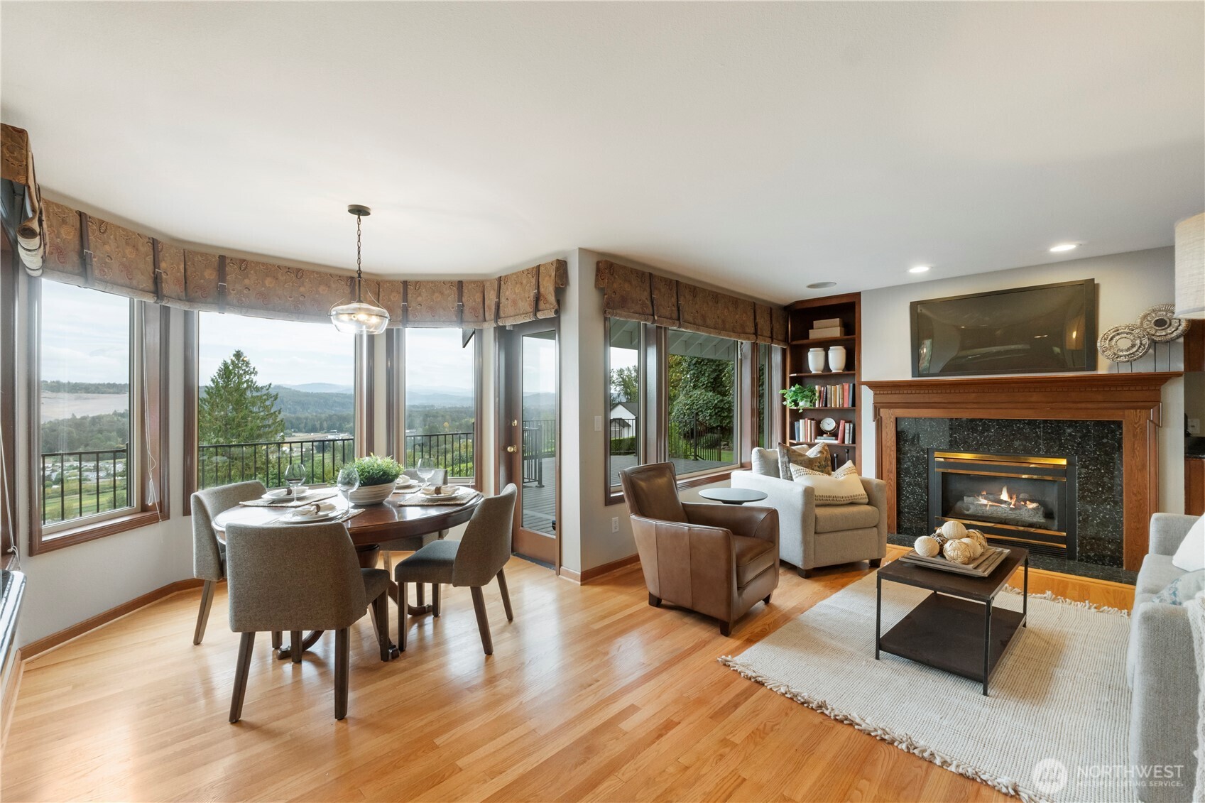 11618 Jennifer Court E