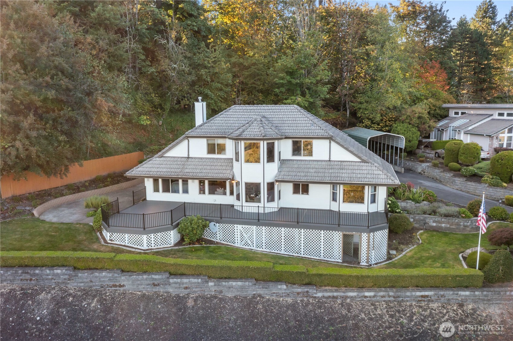 11618 Jennifer Court E