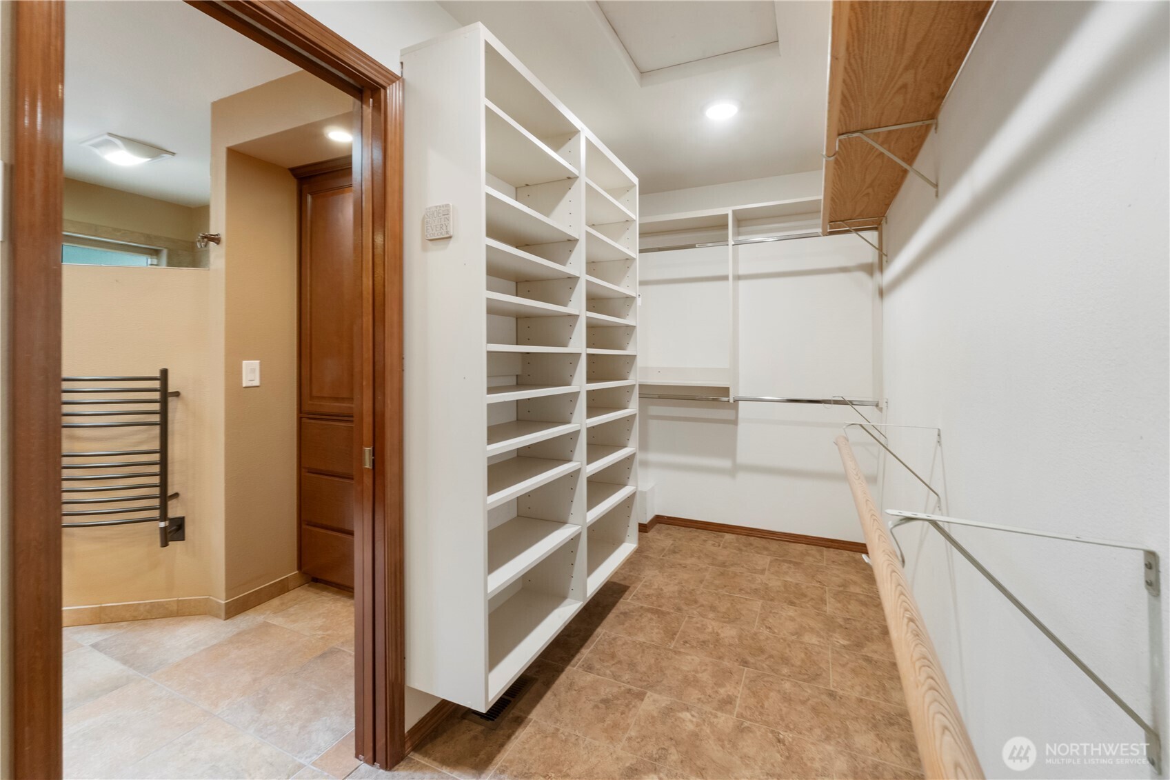 11618 Jennifer Court E