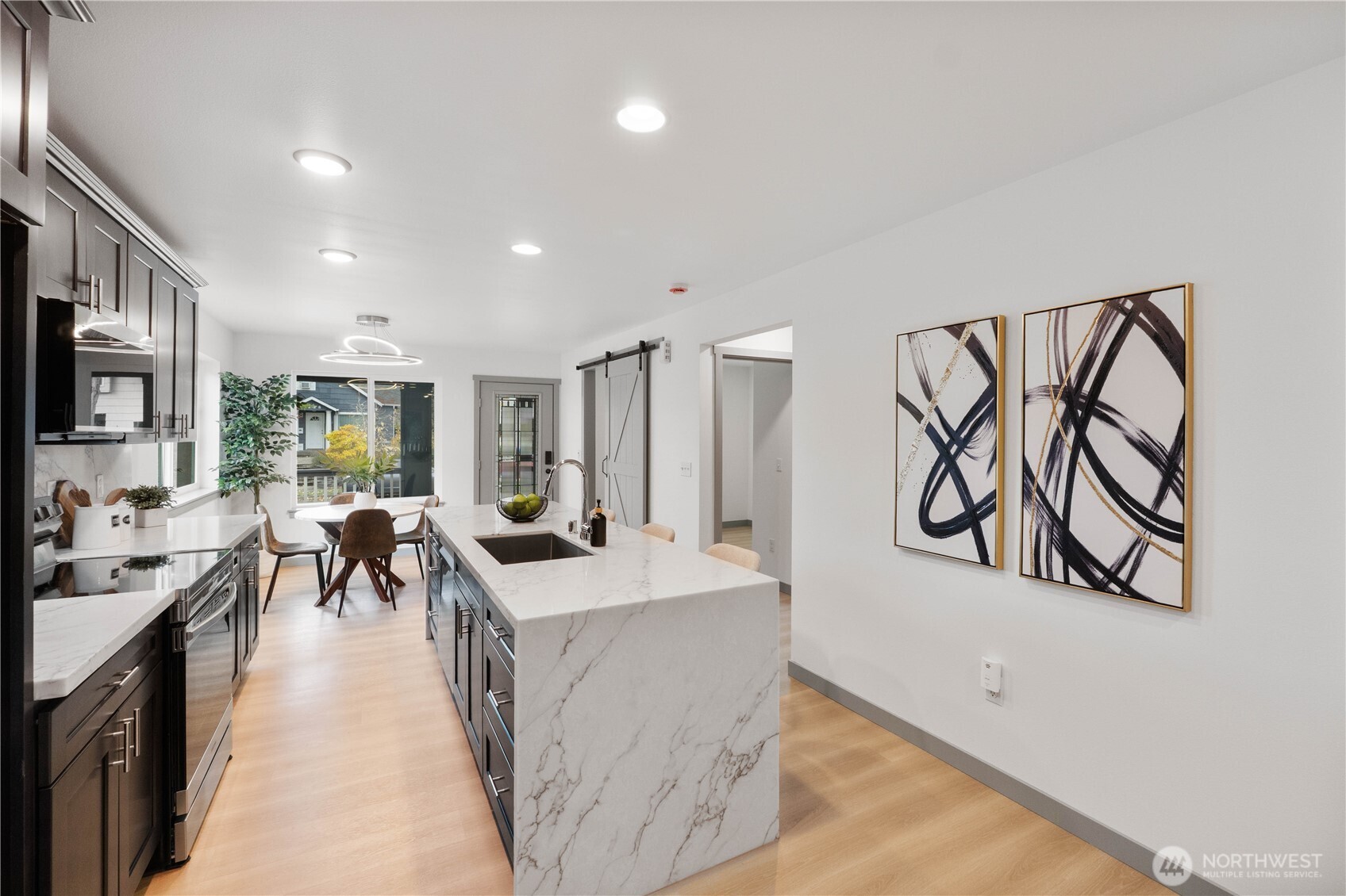 1231 S Washington Street