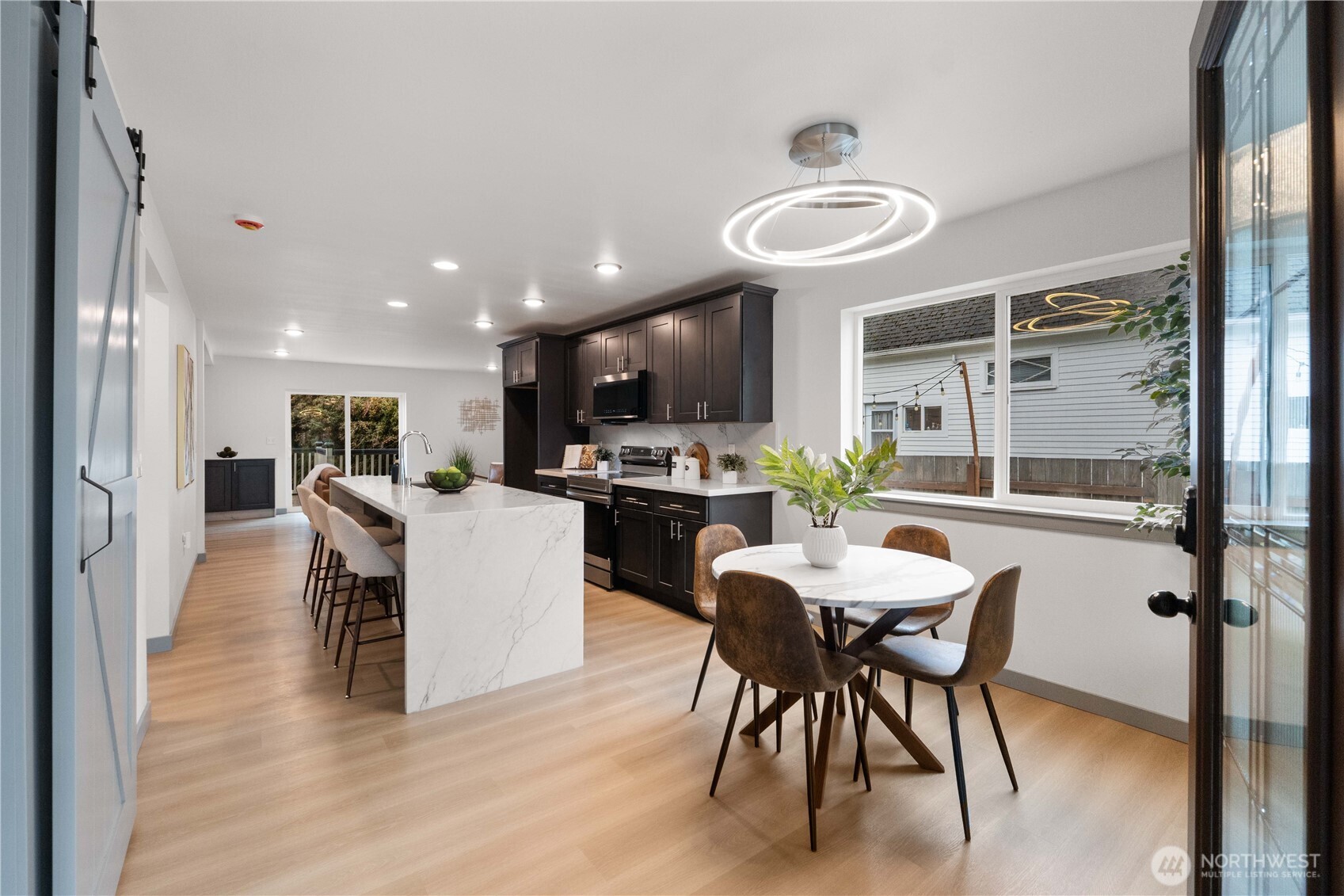 1231 S Washington Street