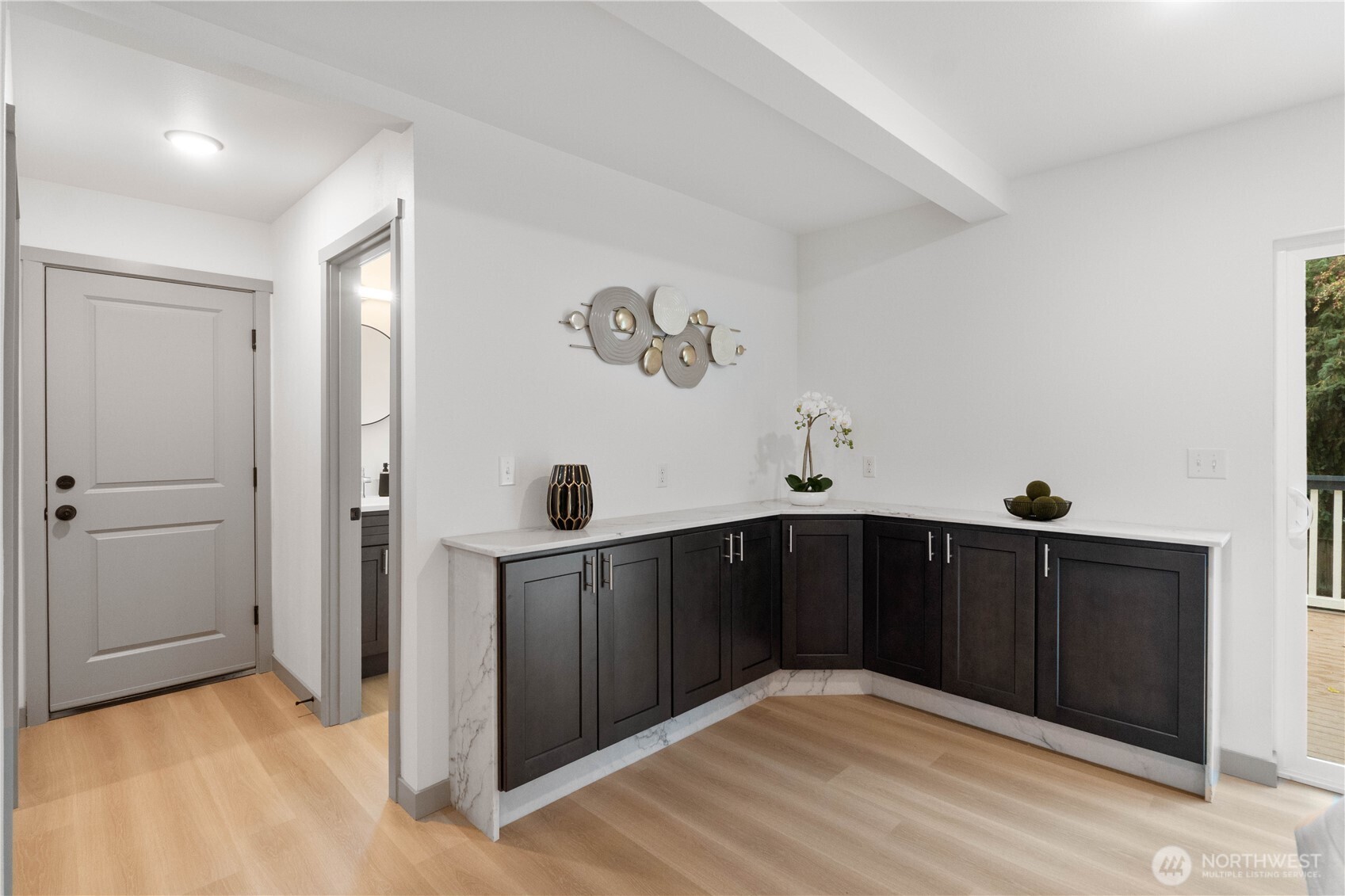 1231 S Washington Street