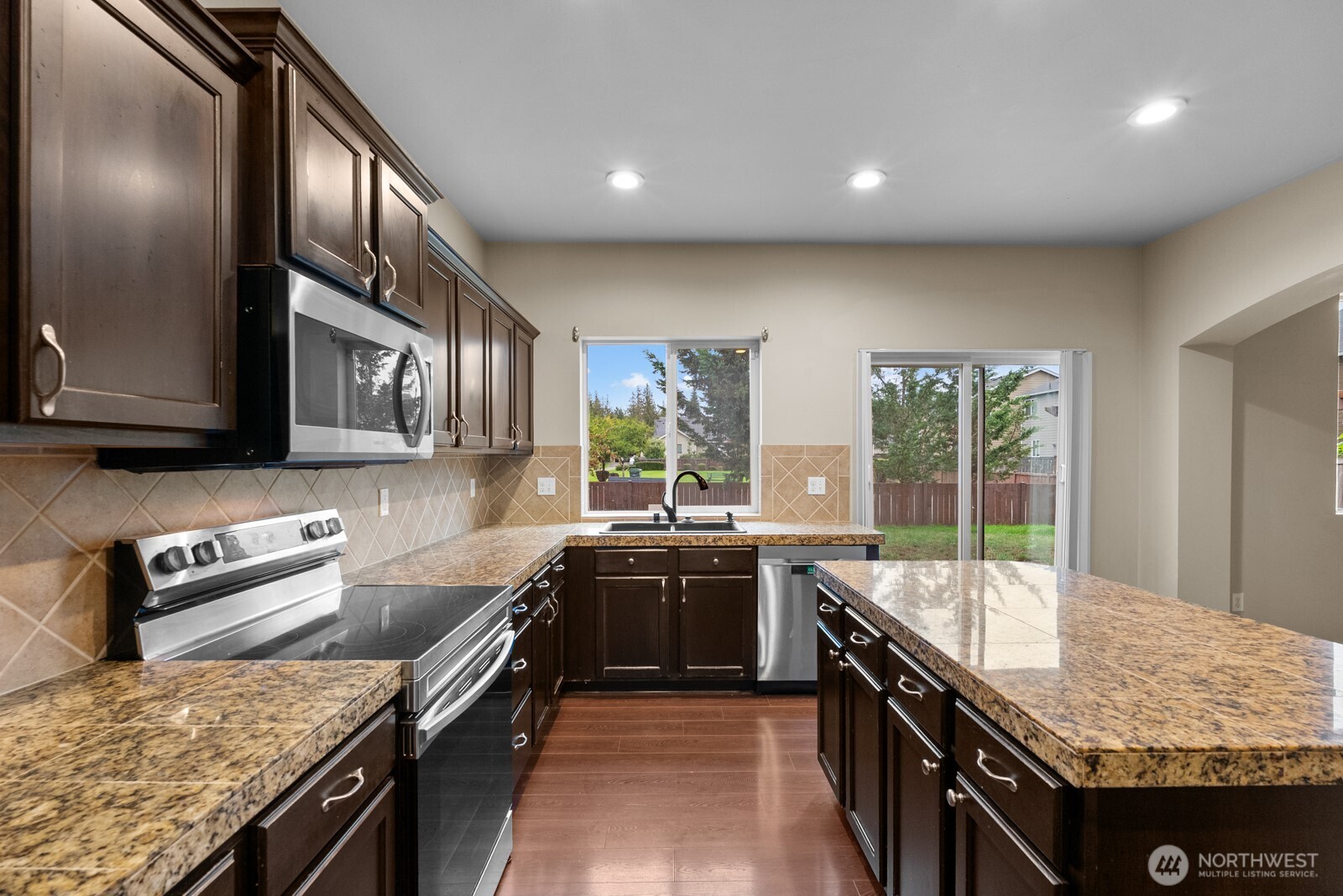 18509 11th Lane E