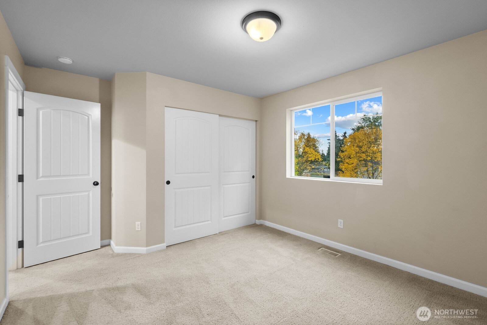 18509 11th Lane E