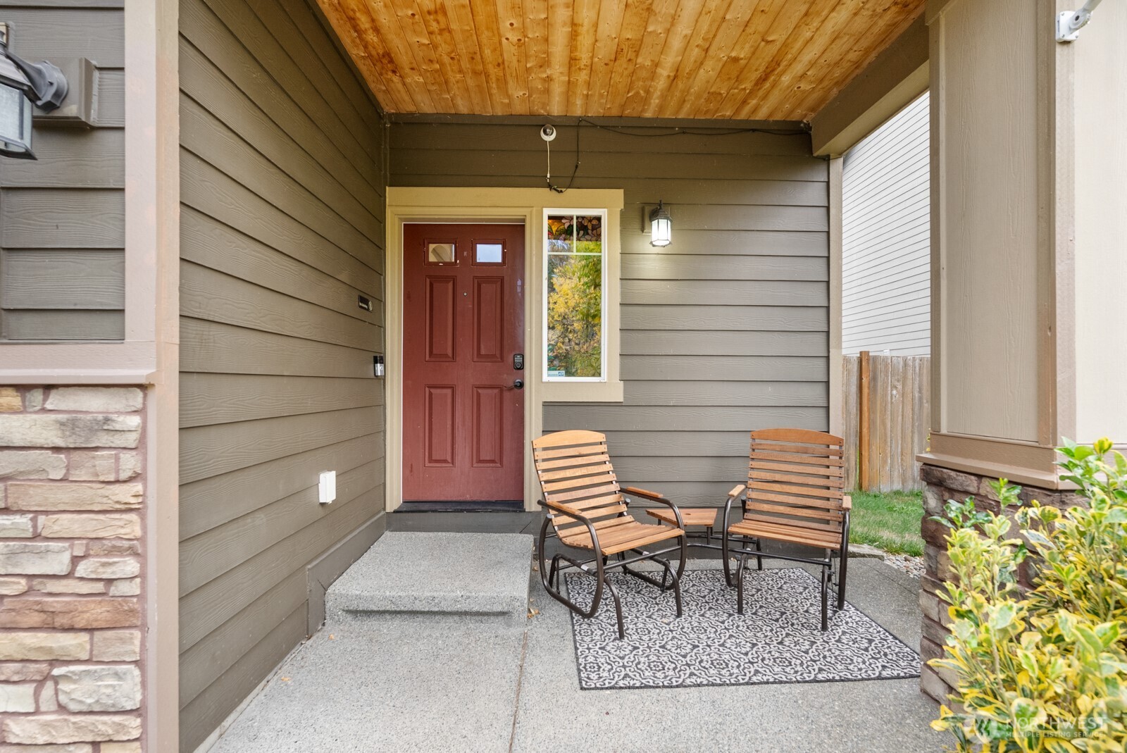 18509 11th Lane E