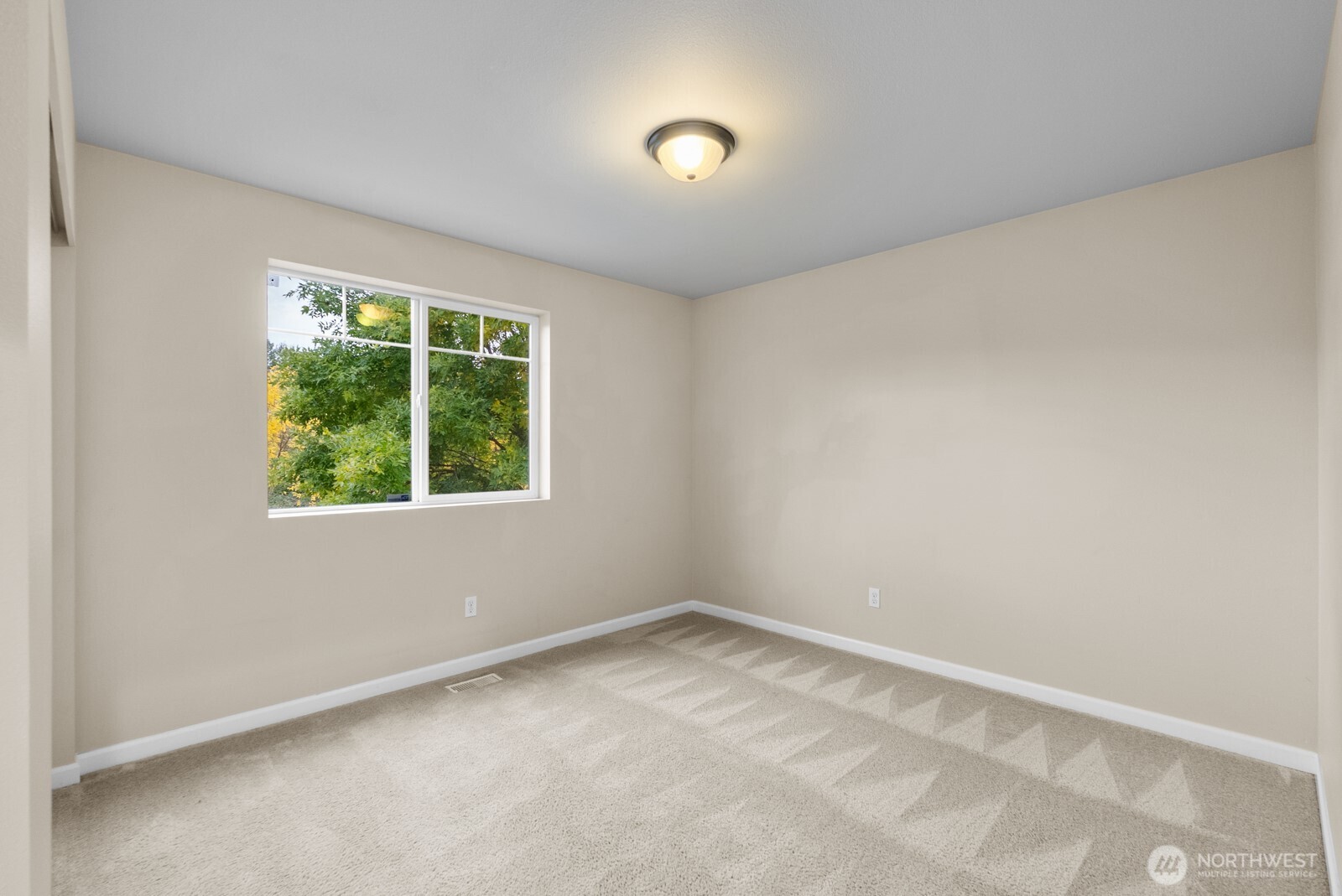 18509 11th Lane E
