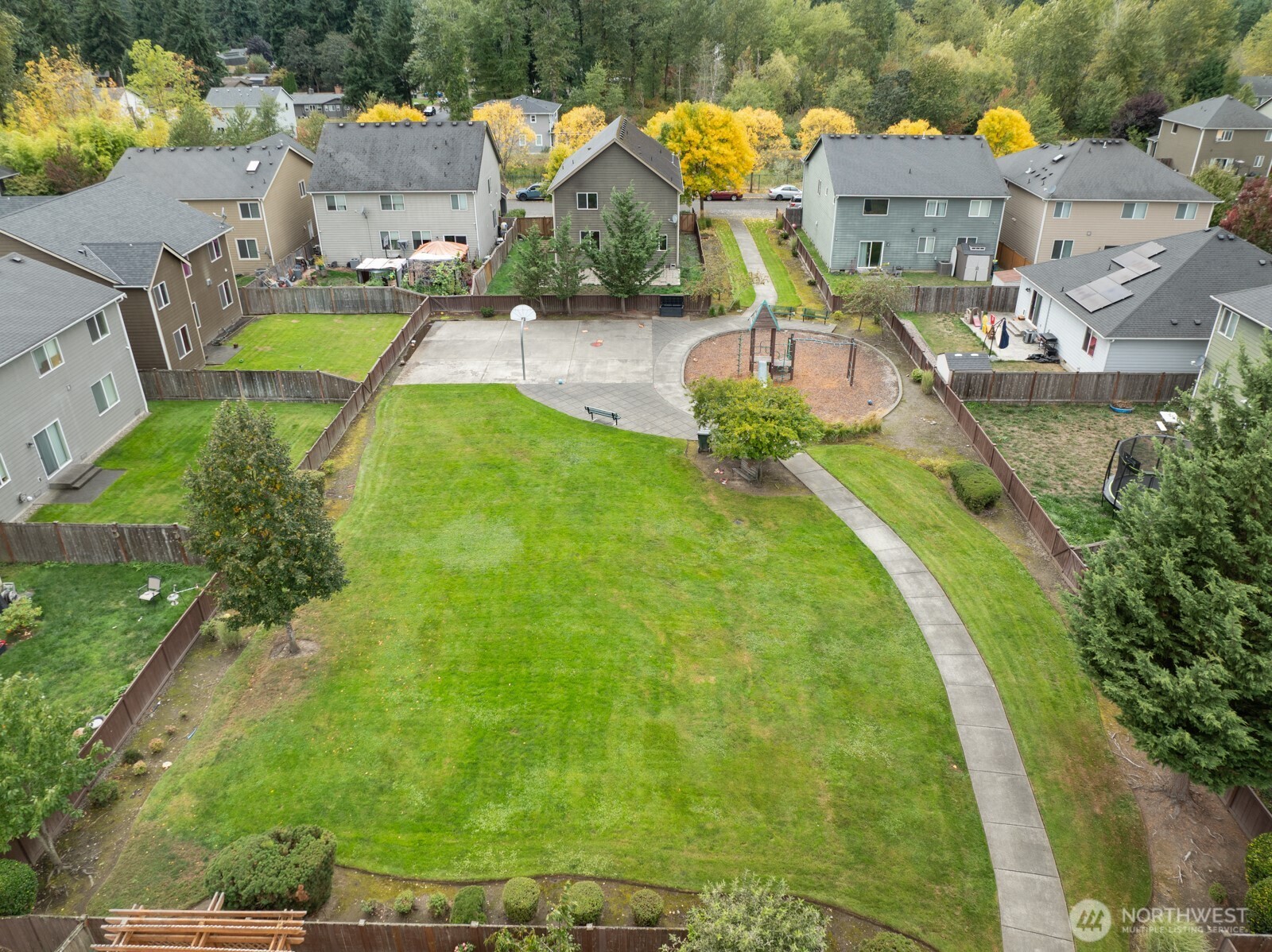 18509 11th Lane E