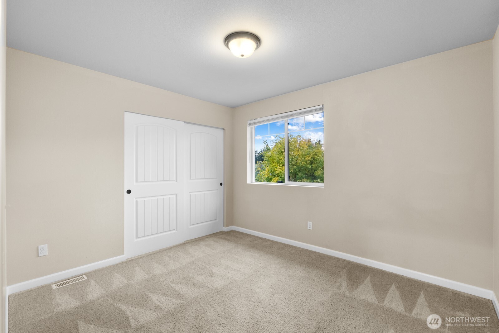 18509 11th Lane E