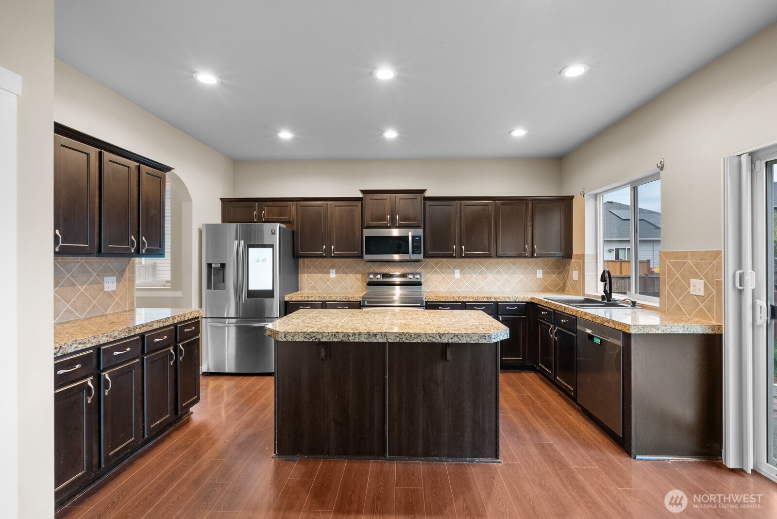 18509 11th Lane E