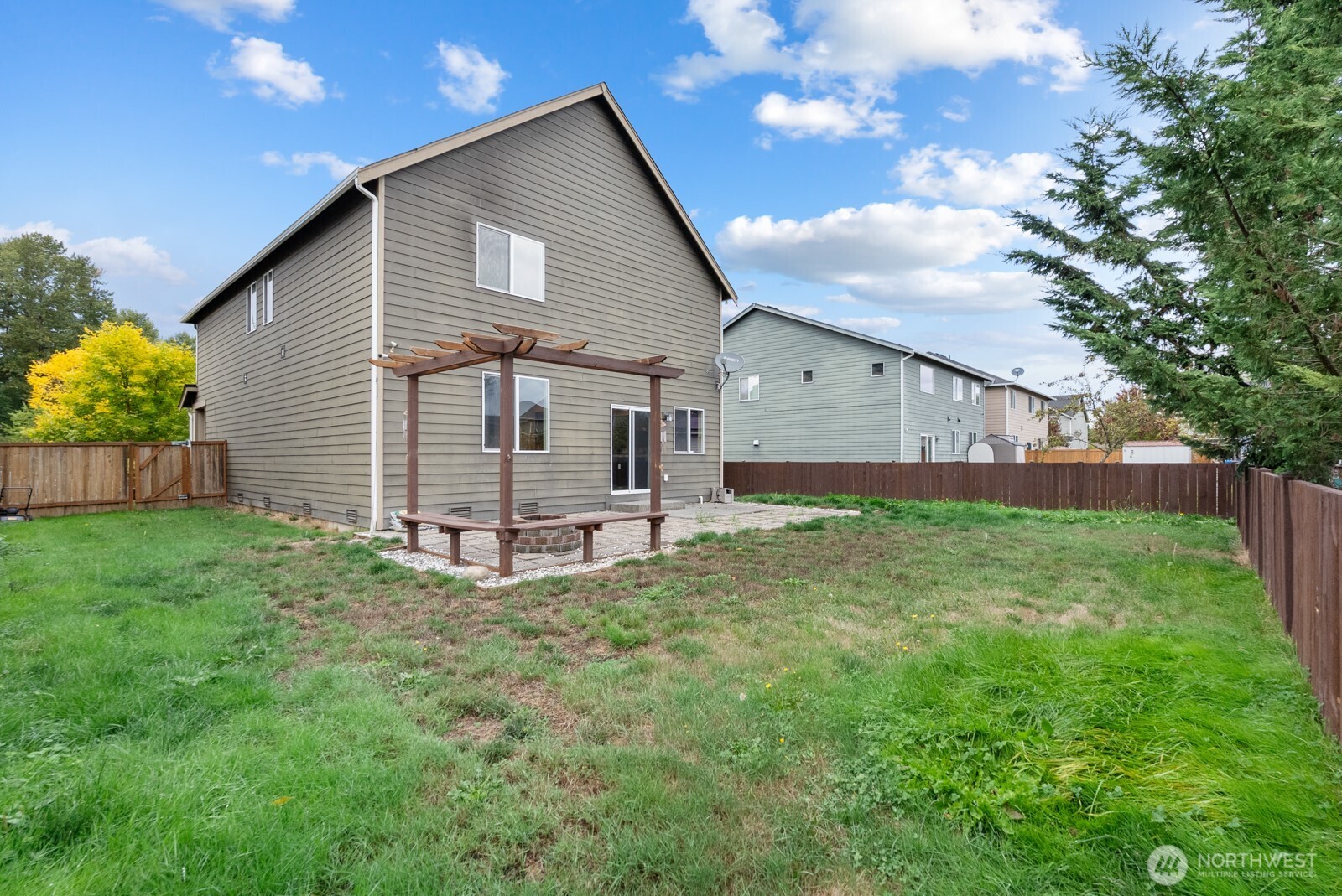 18509 11th Lane E
