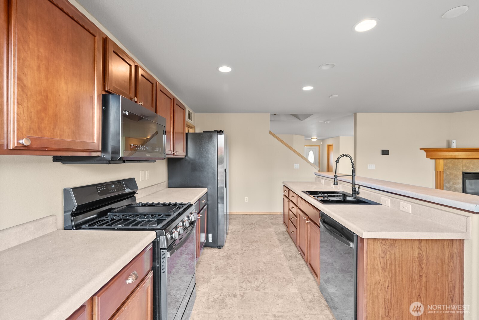 14944 Terra View St SE