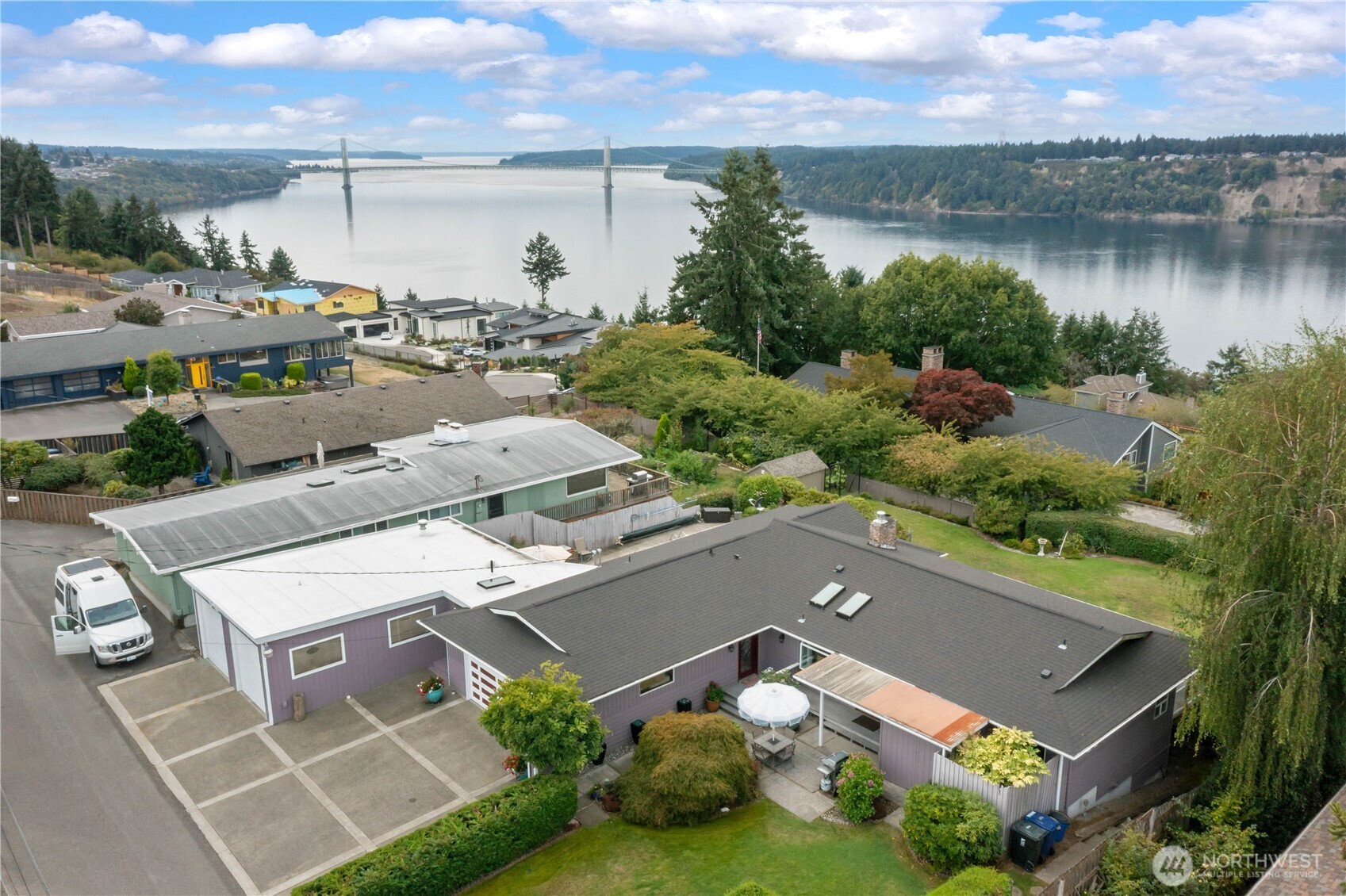 4911 N. Mildred Street