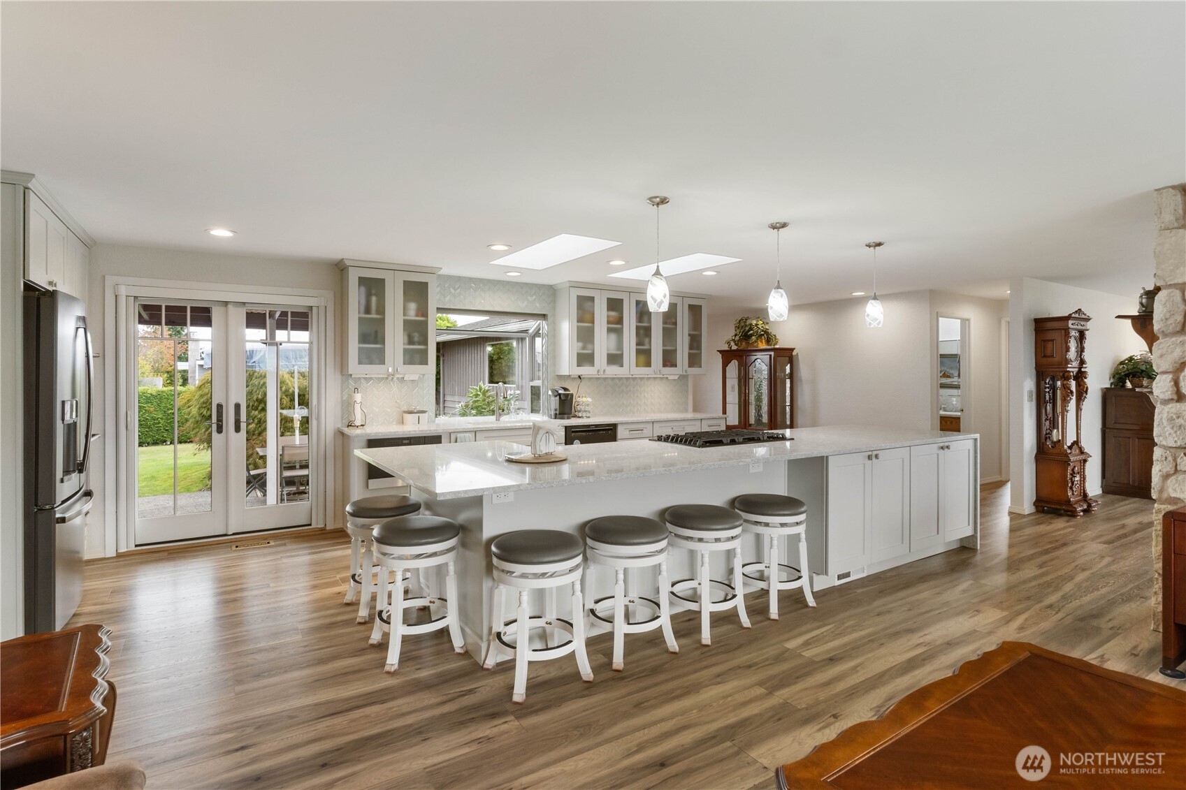 4911 N. Mildred Street