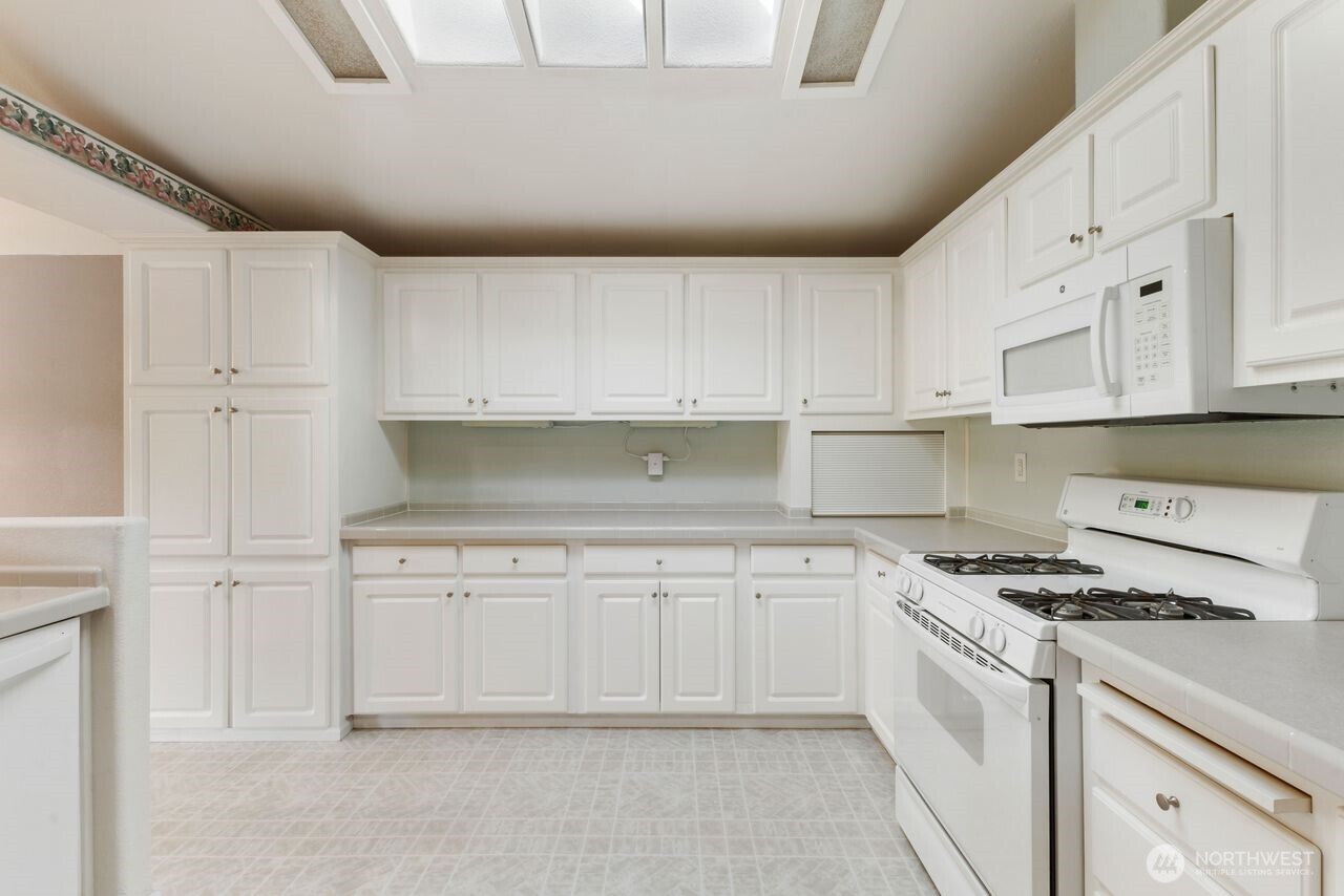 8902 60th Avenue E Unit: 79