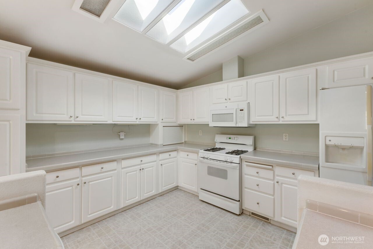 8902 60th Avenue E Unit: 79