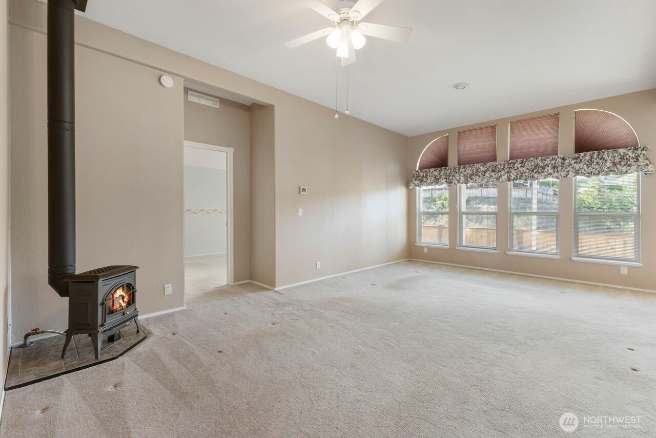 8902 60th Avenue E Unit: 79