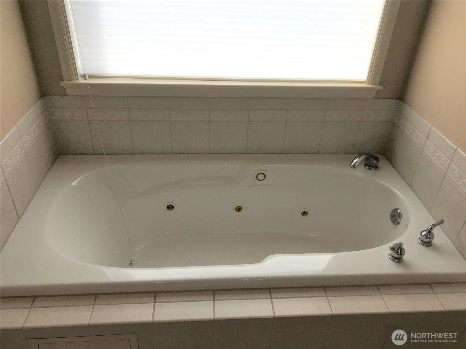 2440 S Steele Street Unit: 111