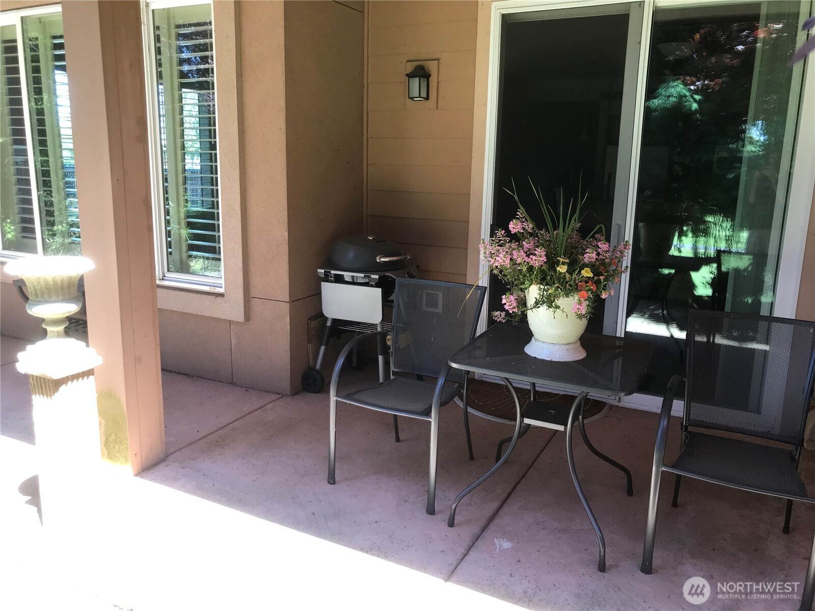 2440 S Steele Street Unit: 111