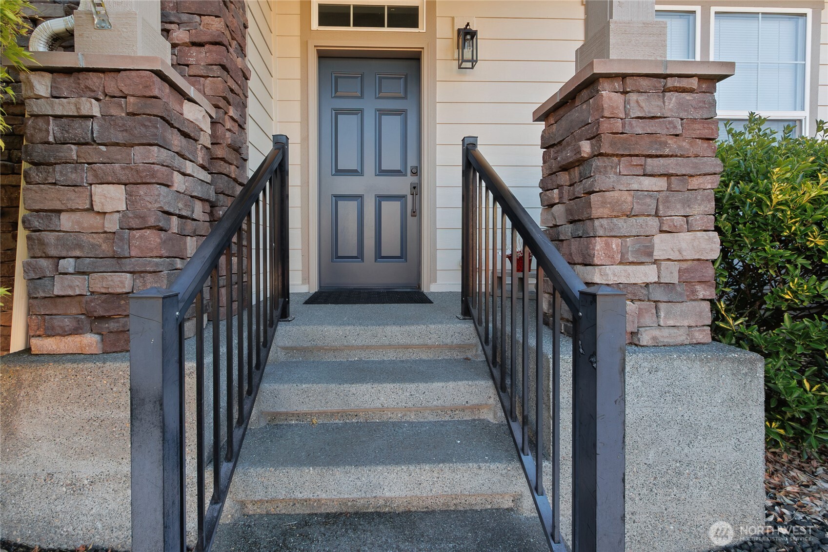 3114 Highlands Boulevard