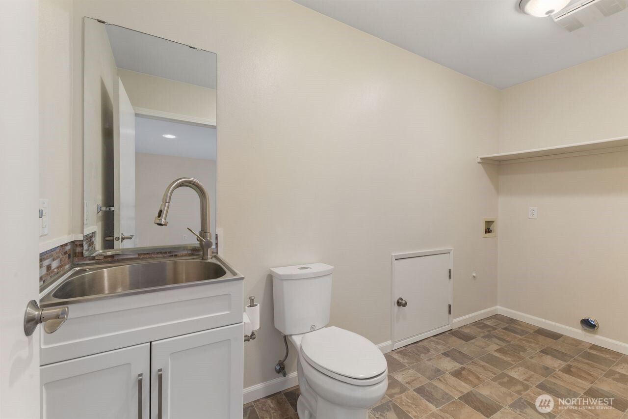 17653 SE 268th Place