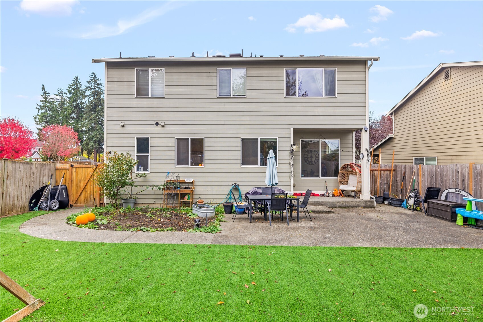 2917 19th Street Pl SW