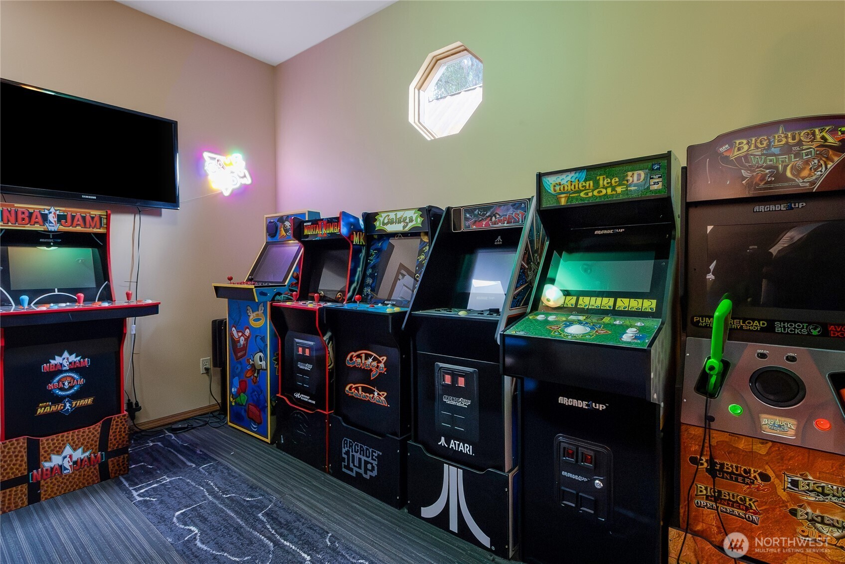 3308 204th Avenue Ct E