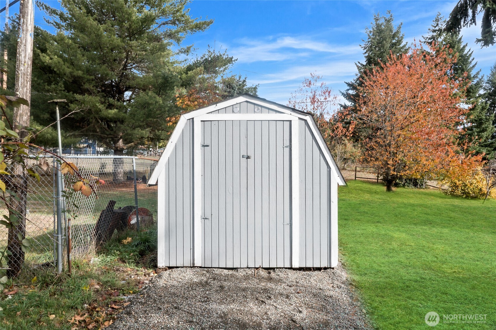 8918 Mulberry Court SE