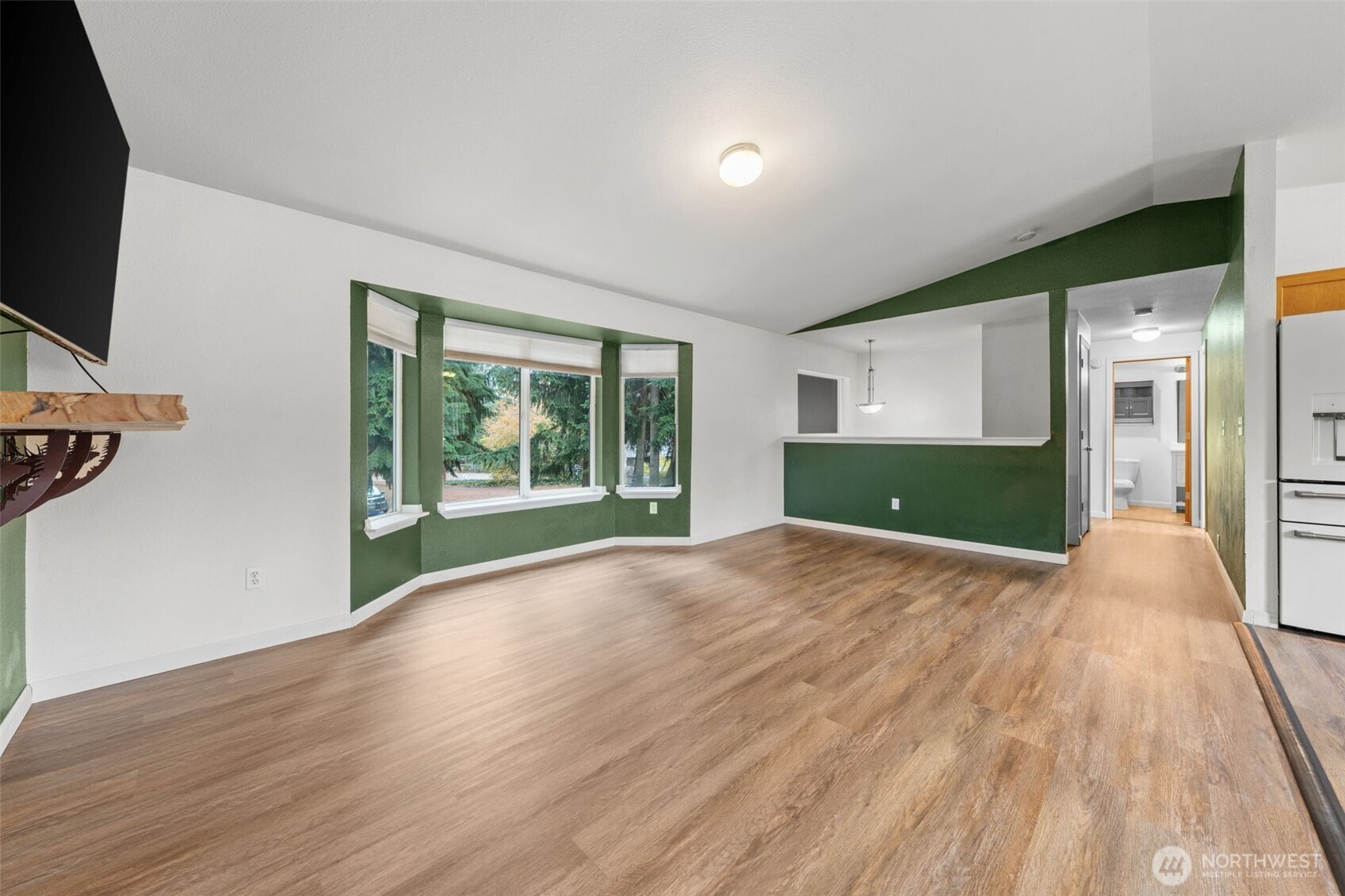 8747 Mariana Court SE