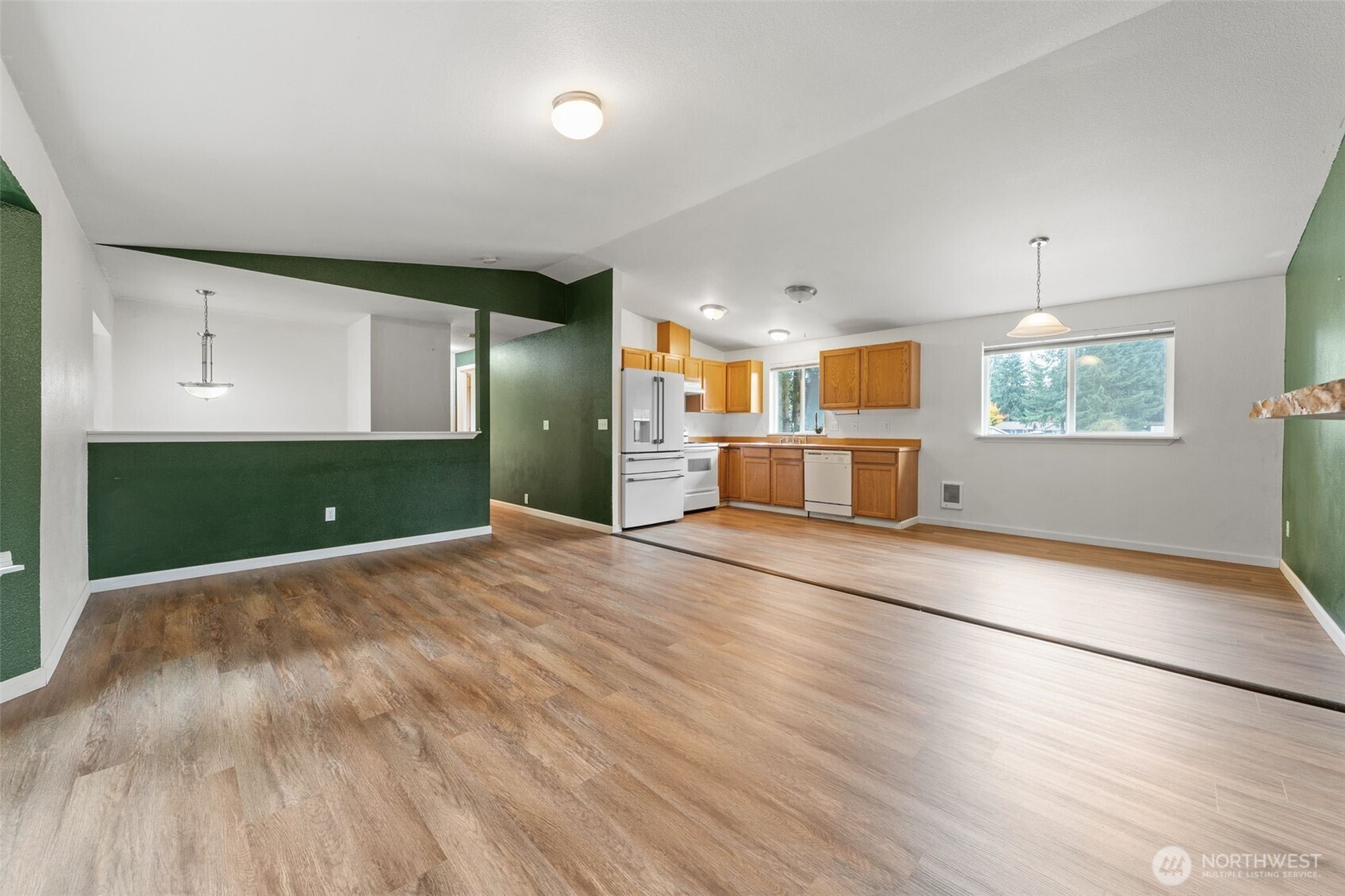 8747 Mariana Court SE