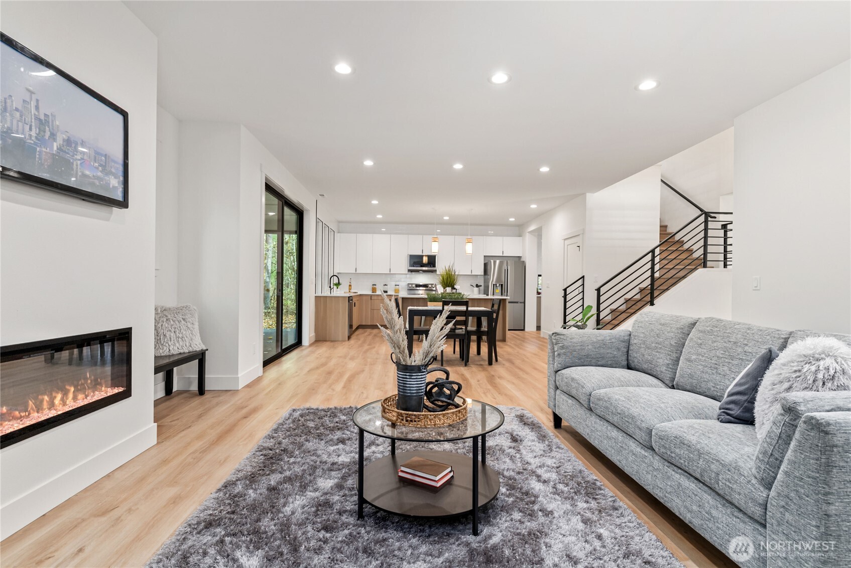 15809 239th Street E