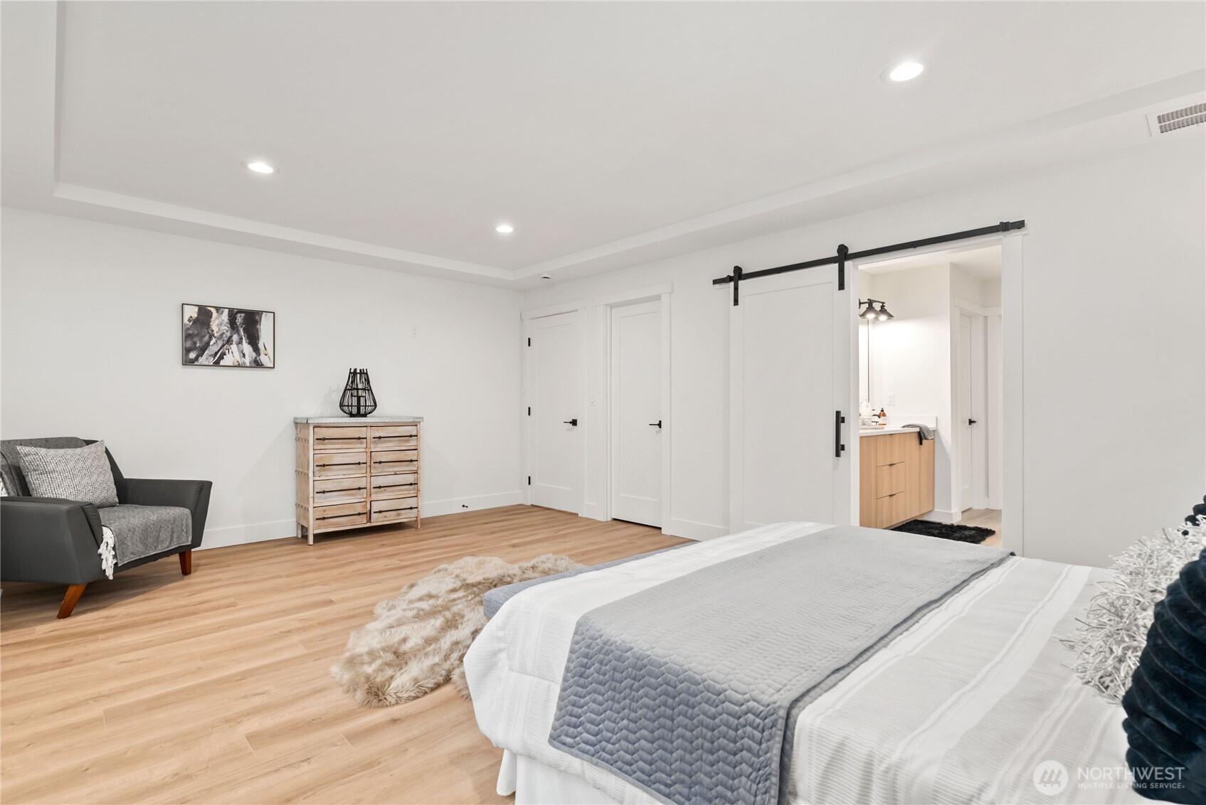 15809 239th Street E