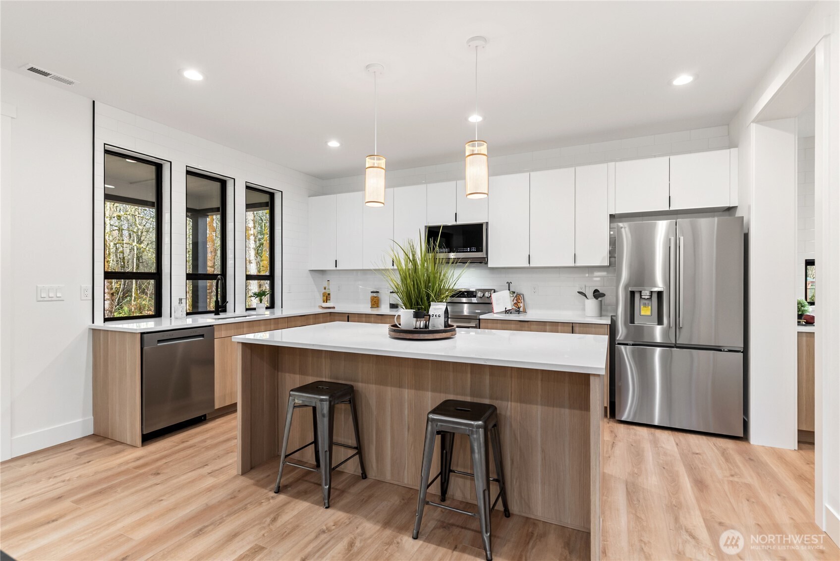 15809 239th Street E