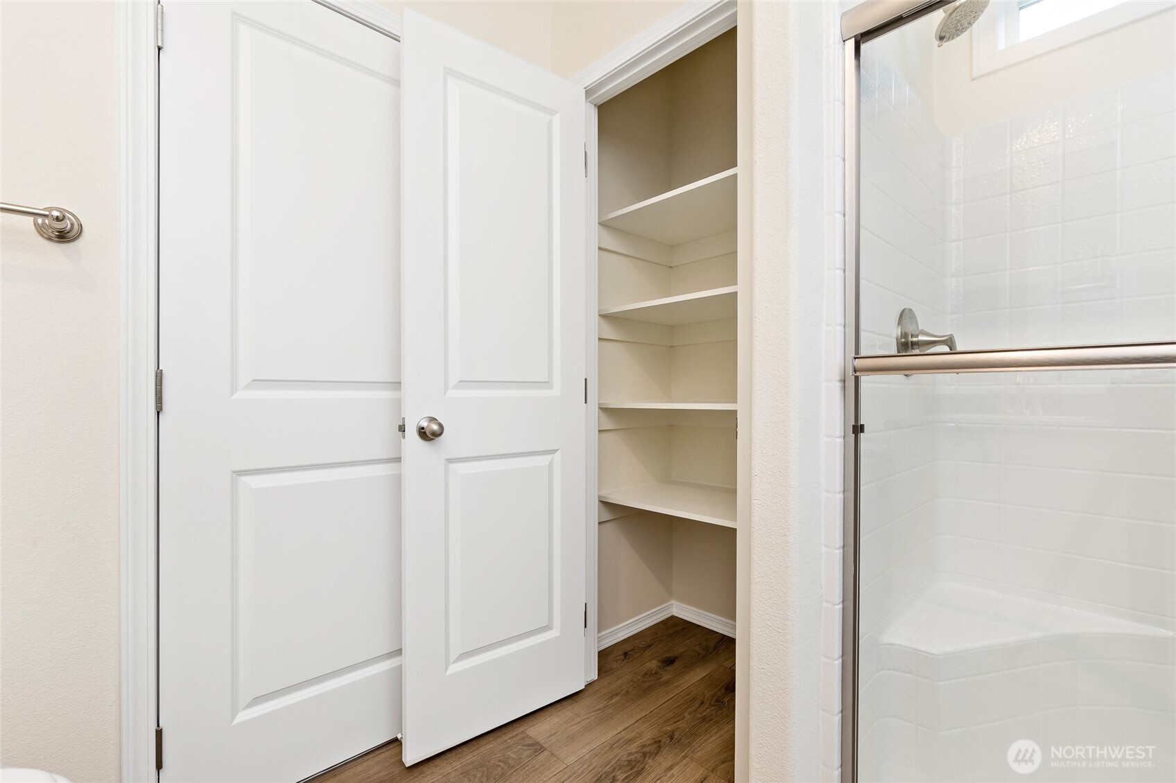 11802 199th Avenue E