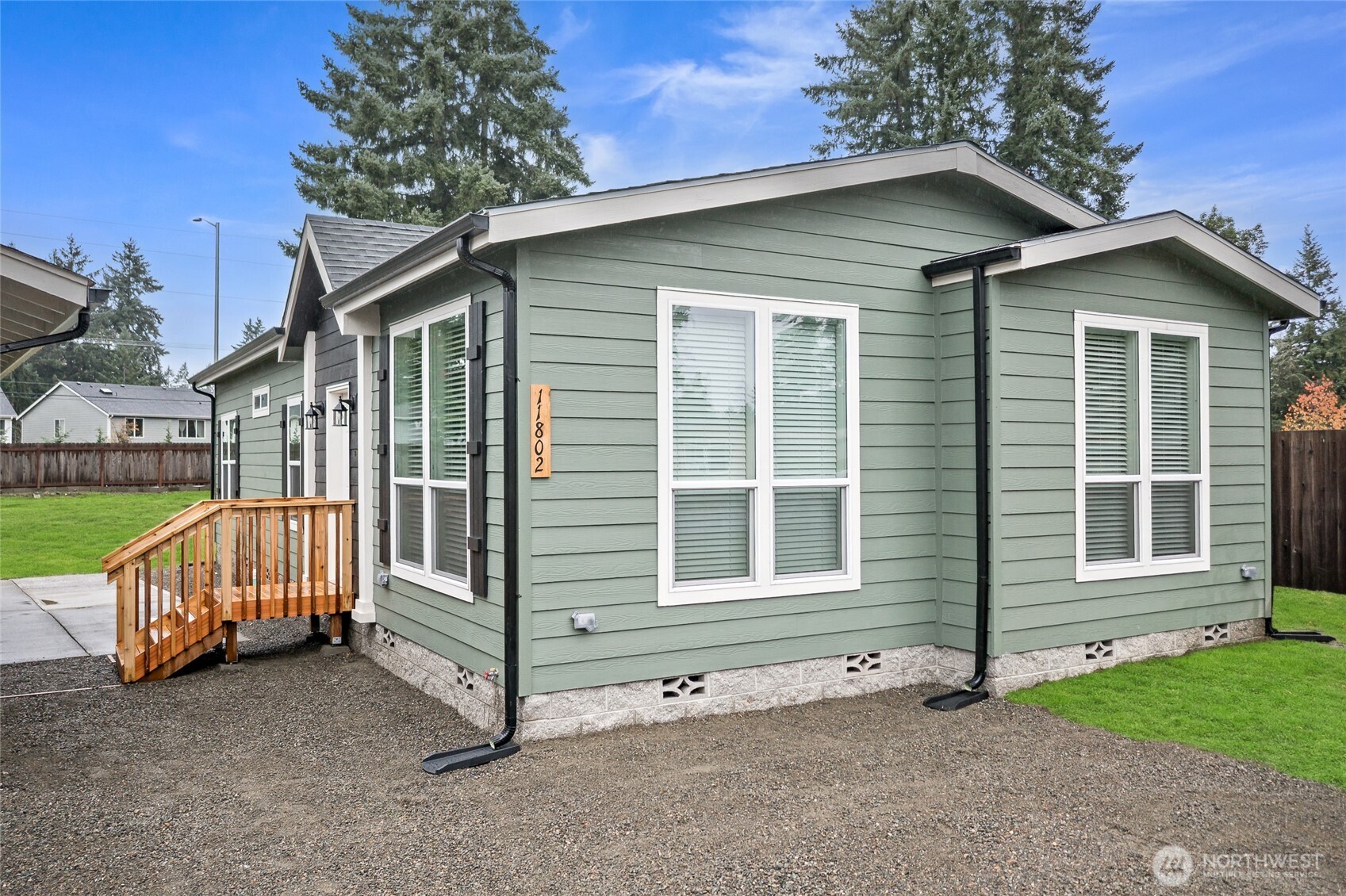 11802 199th Avenue E