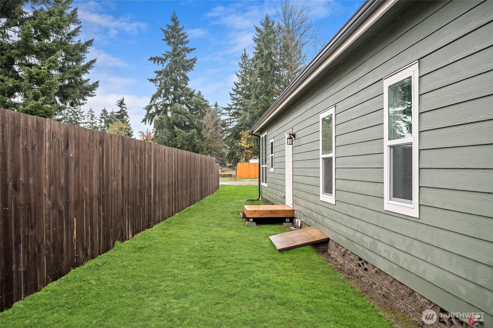 11802 199th Avenue E