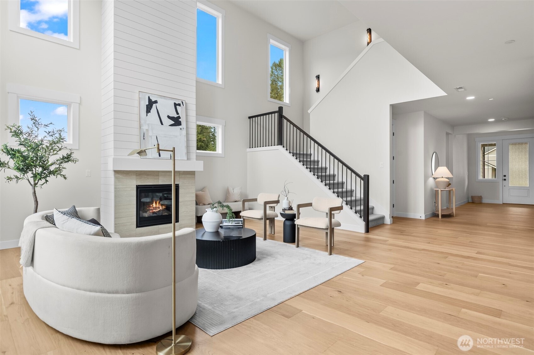 1624 Lockridge Loop E