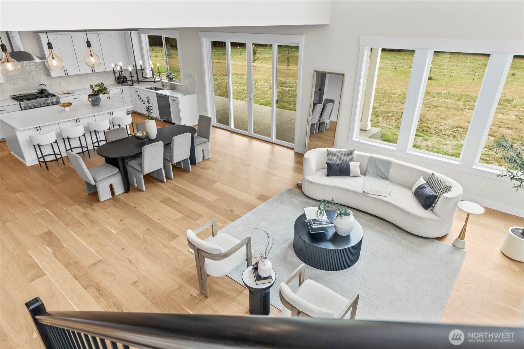 1624 Lockridge Loop E