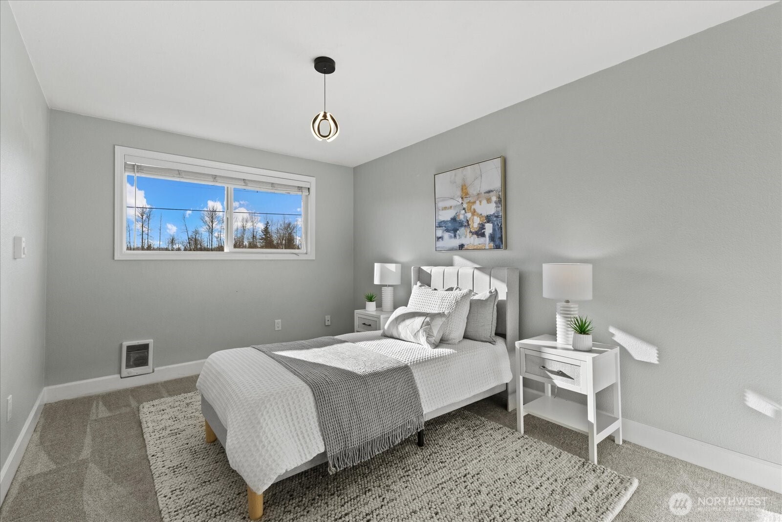 24517 Buckley Tapps Highway E