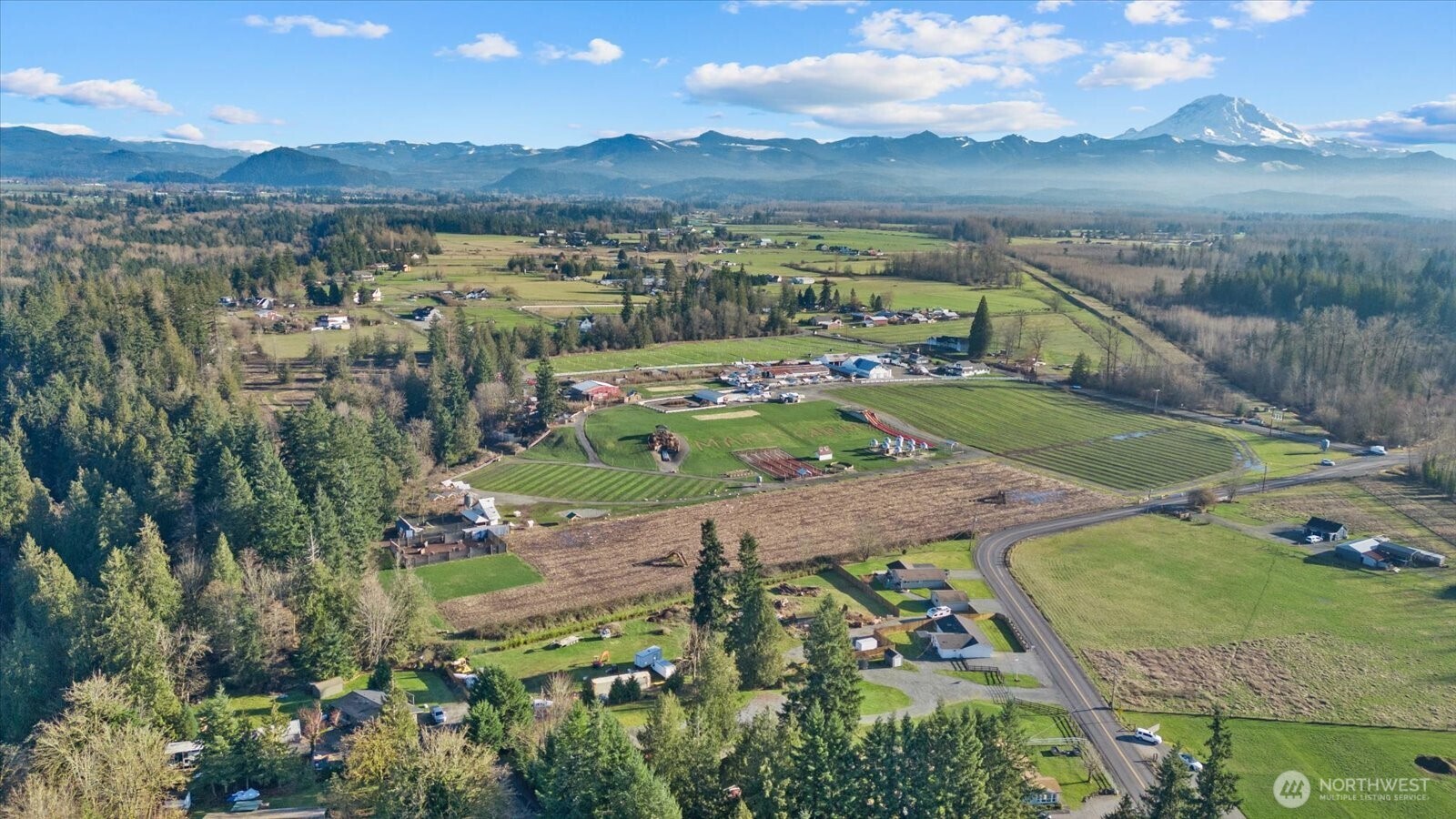 24517 Buckley Tapps Highway E