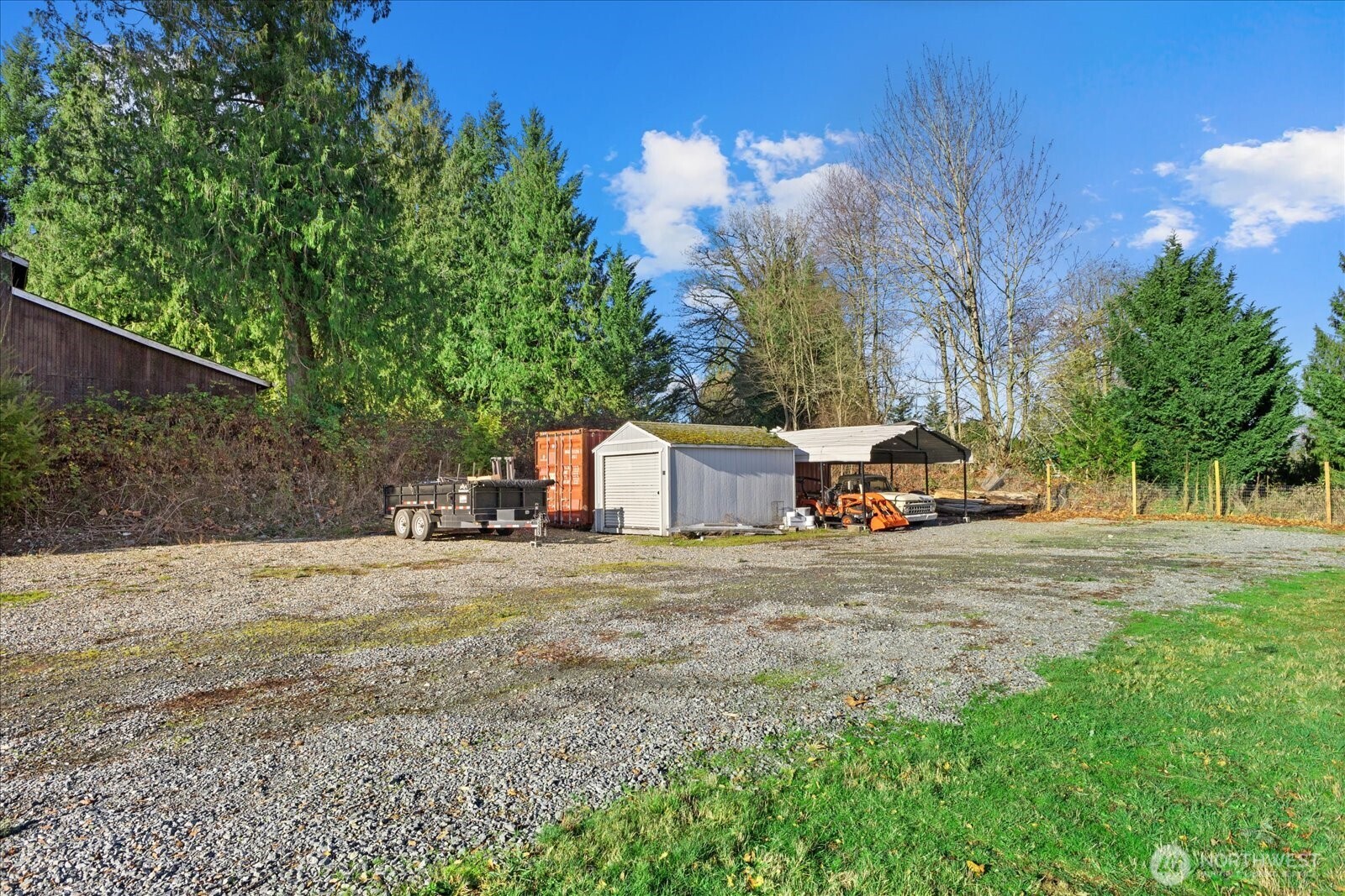 24517 Buckley Tapps Highway E